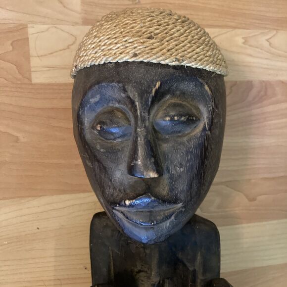 Vtg African Tribal Wood Hand Carved Primitive Statue Seated Figure Rope Hat - Picture 2 of 13